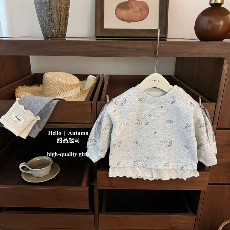 【甜品起司】原创设计！女宝宝可爱满印小KT卡通卫衣堆堆袜裤子套装