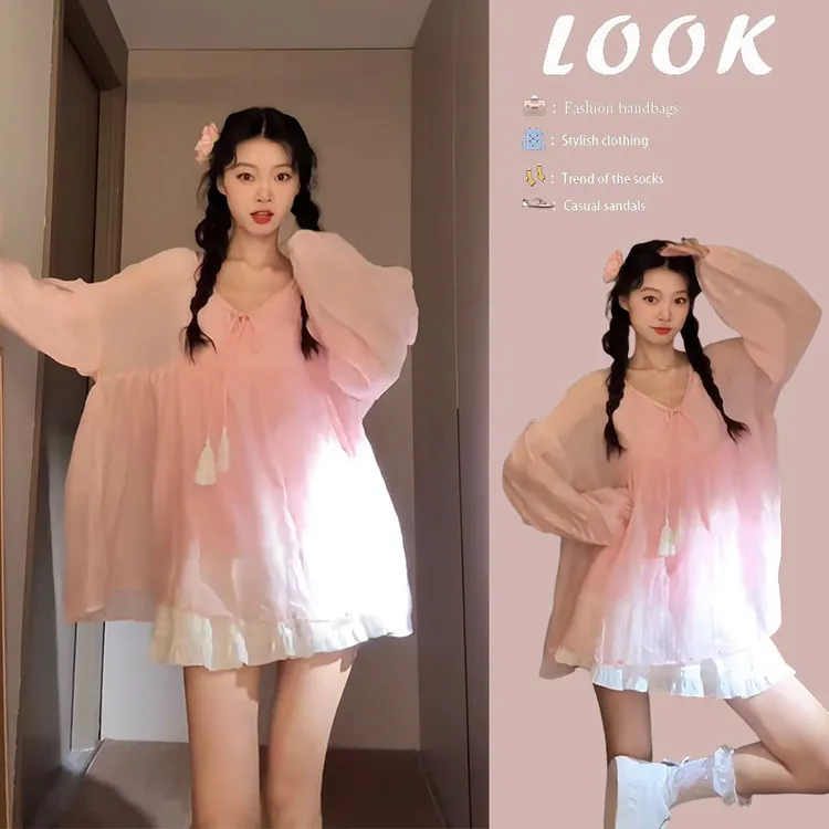 【现货】今年流行穿搭2025新款甜美减龄宽松长袖上衣显瘦短裙两件套