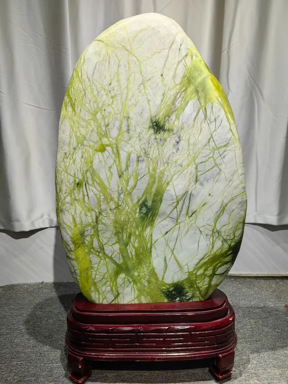 天然画面奇石摆件可用于家居办公室装饰