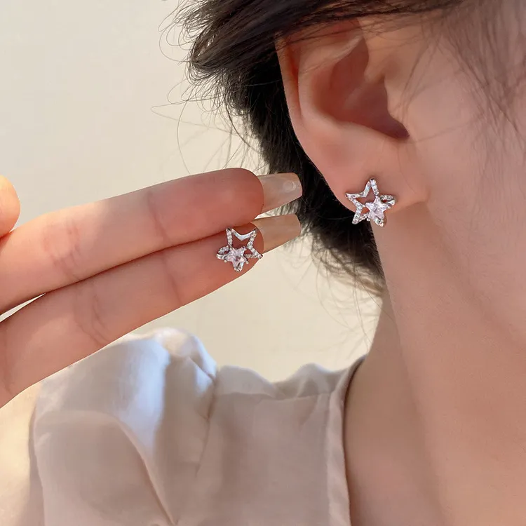 足银耳饰 9999银四叶草耳钉女耳环星星耳饰轻奢小众养耳洞银礼物