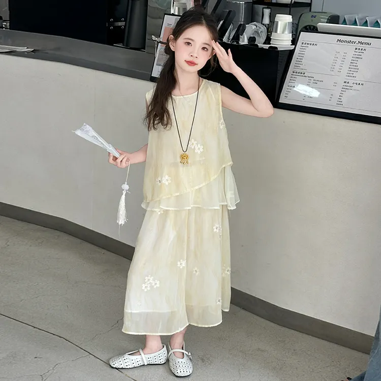 女童夏季无袖套装2025新款女孩大童夏季新中式穿搭国风汉服两件套