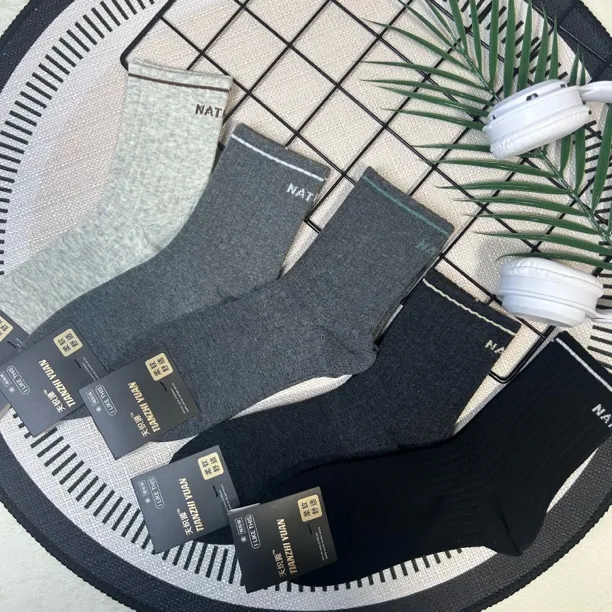 男士中筒棉袜运动花型袜子透气百棉袜子秋冬四季款袜子