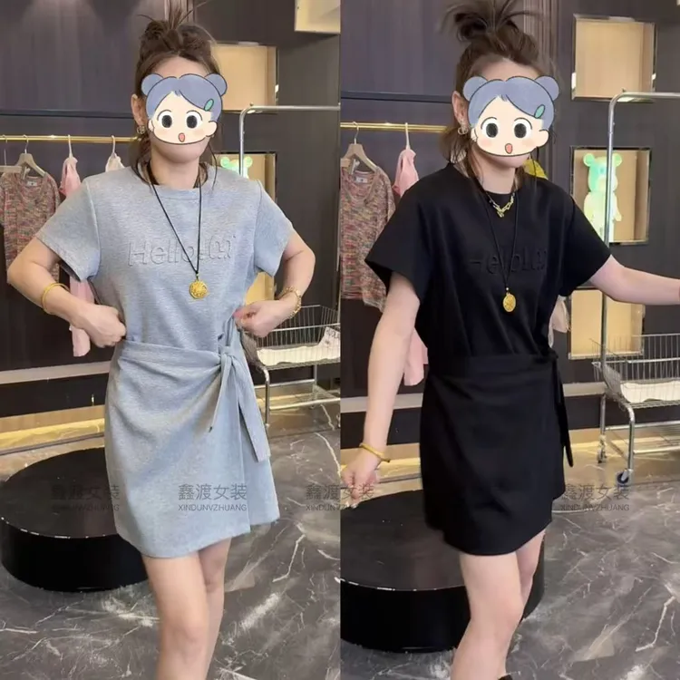 2025夏季新款时尚显瘦气质女士网红洋气连衣裙百搭款D5648