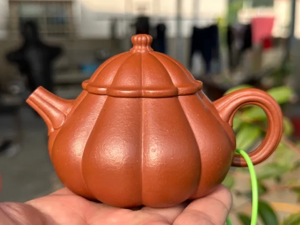 150CC红卫生砂朱泥筋纹容天壶  手工原矿紫砂壶 附光谱分析报告