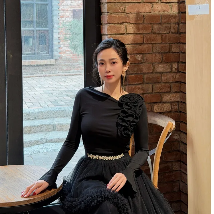 新款（玫瑰小衫、常规款）《小瓶盖舞67服饰》长袖气质显瘦