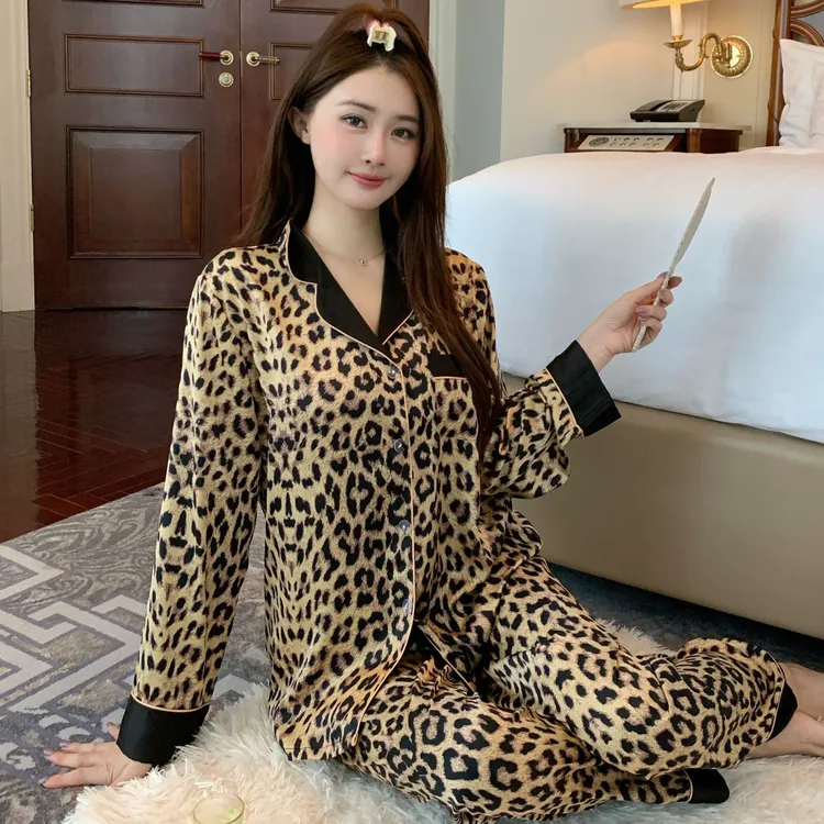 网红春秋豹纹睡衣女性感时尚长袖长裤套装日系外穿开衫家居服