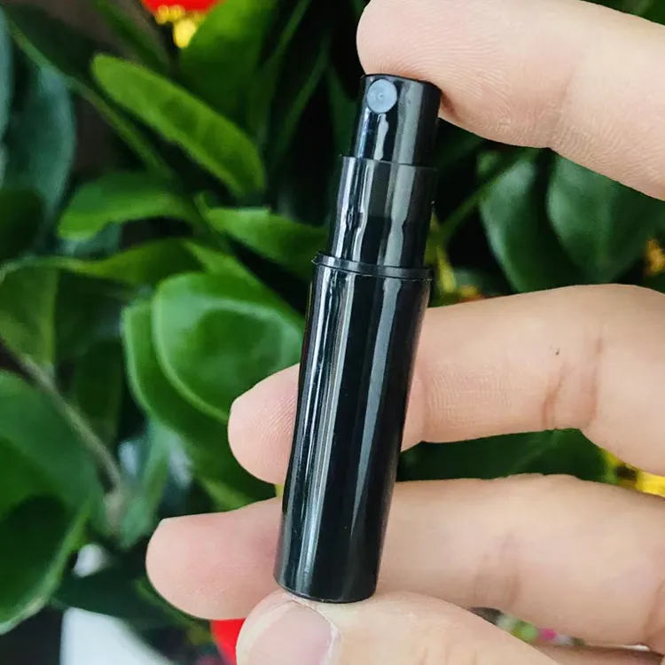 新款按压喷雾分装瓶
