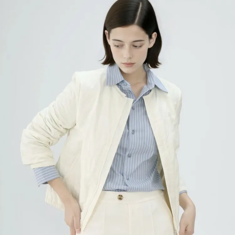 AMASS/阿玛施新款极简时尚休闲百搭气质舒适绗缝棉服外套女540048
