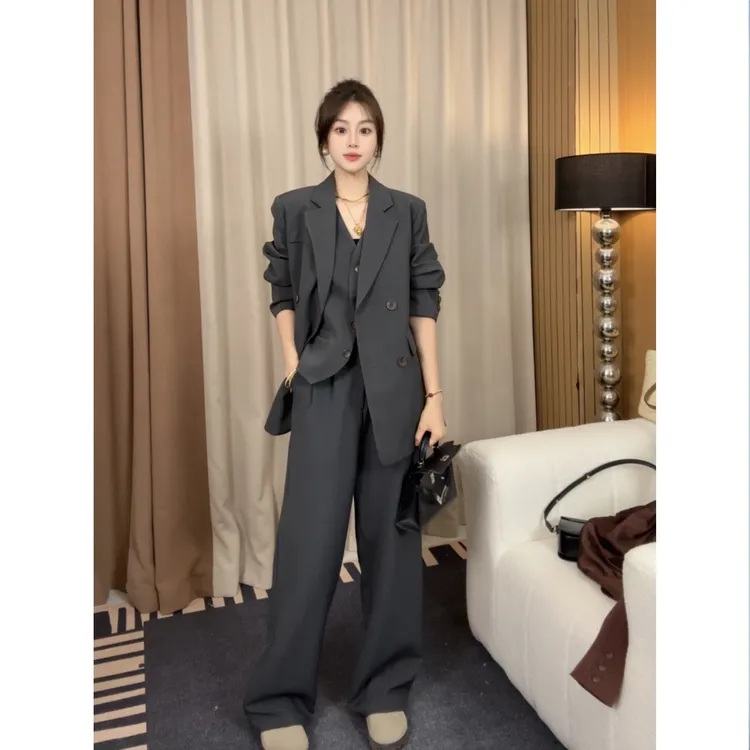 西装套装女2025秋季新款时尚通勤气质职业装正装休闲西服套装外套