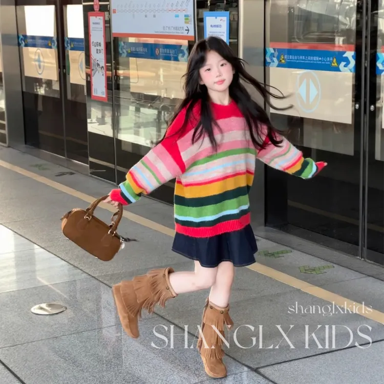 女童毛衣秋冬2025新款儿童条纹针织衫上衣彩虹条纹超好看翻领衣服