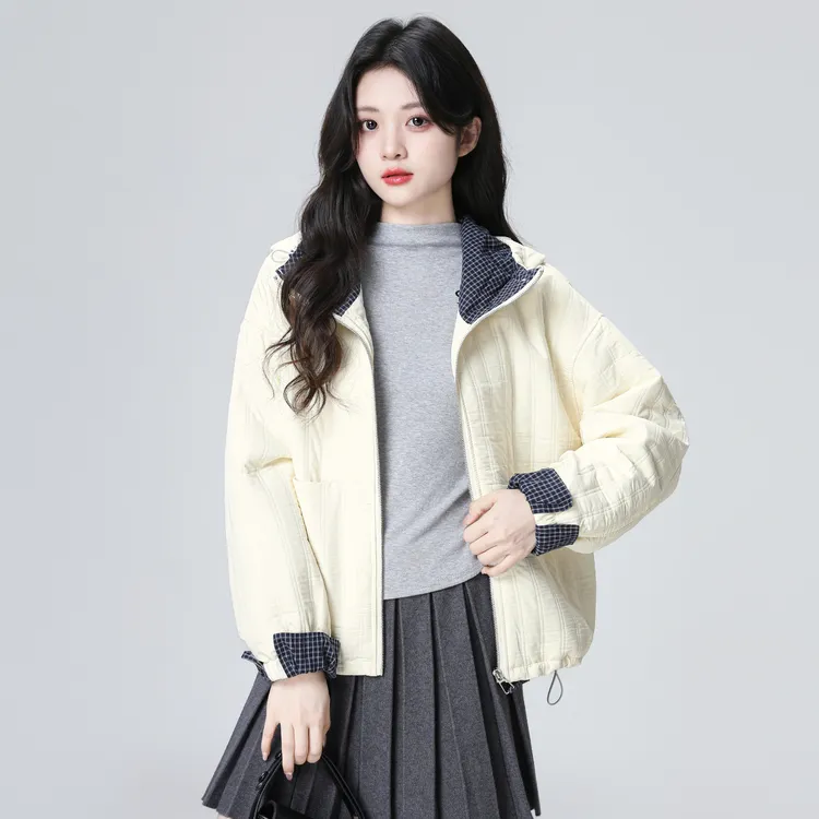 撞色连帽棉服外套女冬季2025新款宽松轻薄保暖带帽棉衣棉袄短上衣