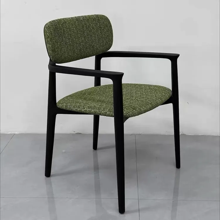 意式极简带扶手椅子简约休闲书桌椅实木家用北欧椅子高级感茶台椅