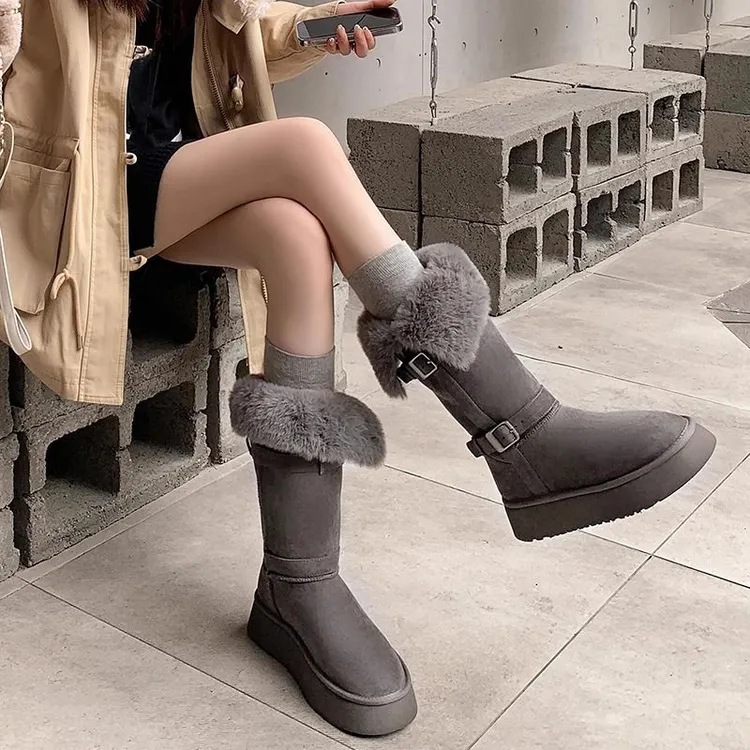 灰色爆好搭~大码40外翻毛毛厚底雪地靴2025冬季高筒东北雪地靴女