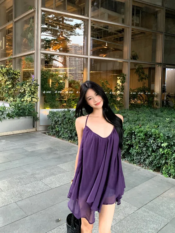 清冷仙气法式V领吊带背心2025夏季新款气质雪纺无袖上衣