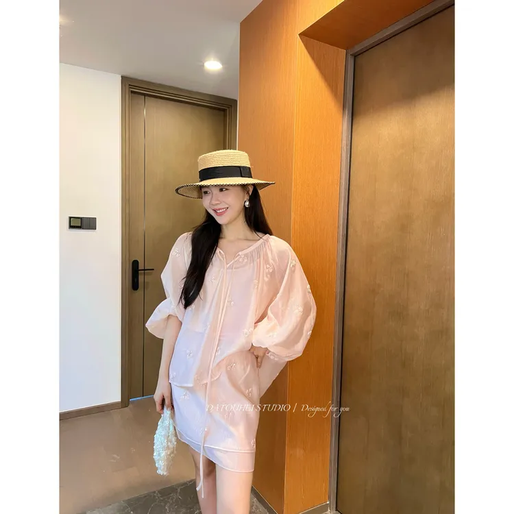 大头黑STUDIO【临风明夏】2025女夏时尚气质绣花套装D225A07777