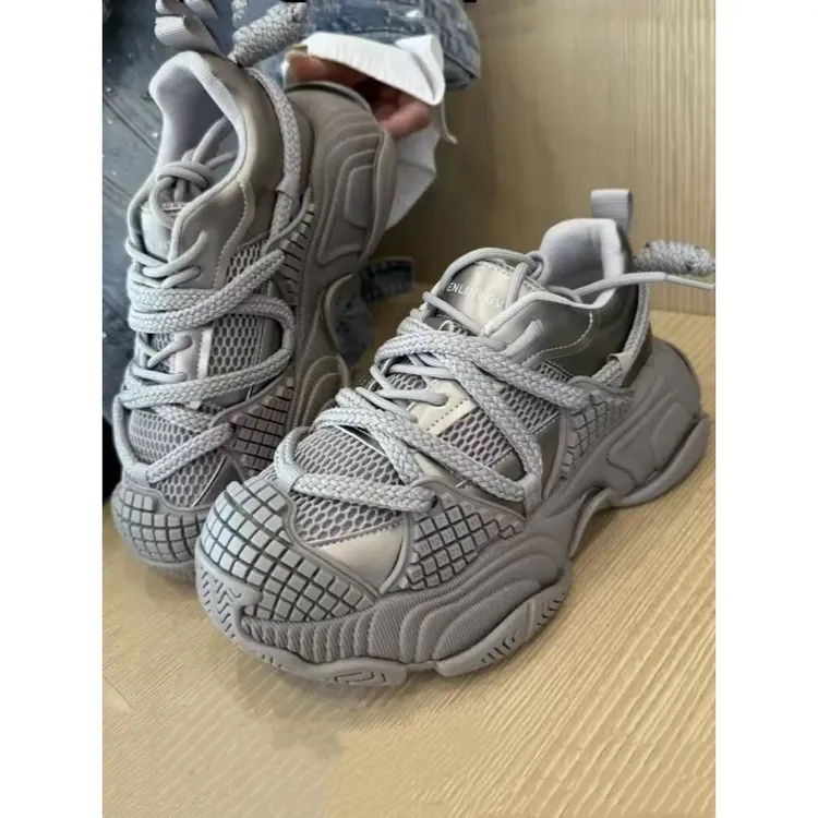 欧洲站真皮键盘花生厚底老爹鞋女2025春季新款绑带网面休闲运动鞋