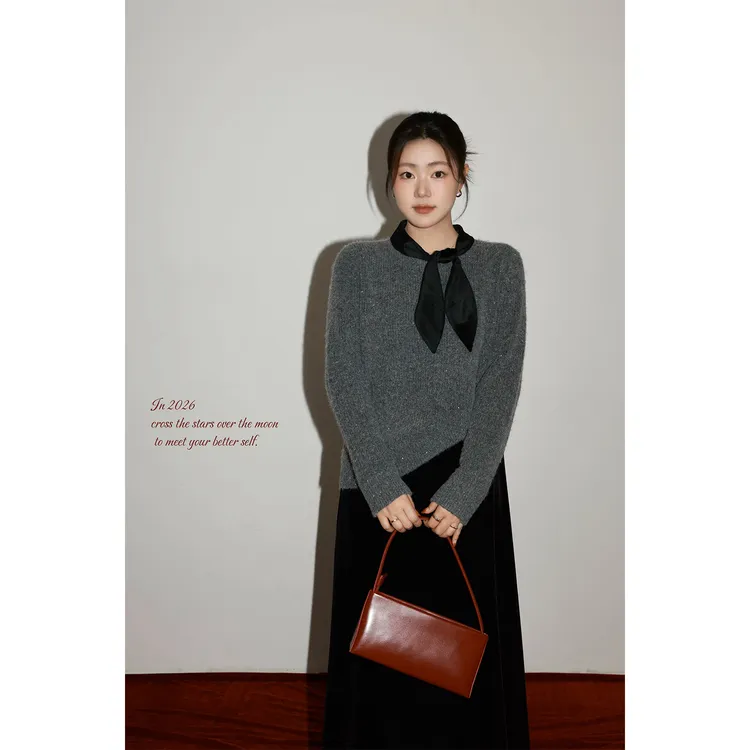 大婉酱微胖定制【星海】气质蝴蝶领结独特别致绵羊毛针织衫女 0552D