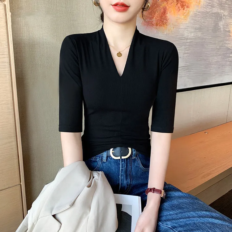 螺纹黑色深V领中袖t恤女春秋修身五分半袖打底衫百搭上衣