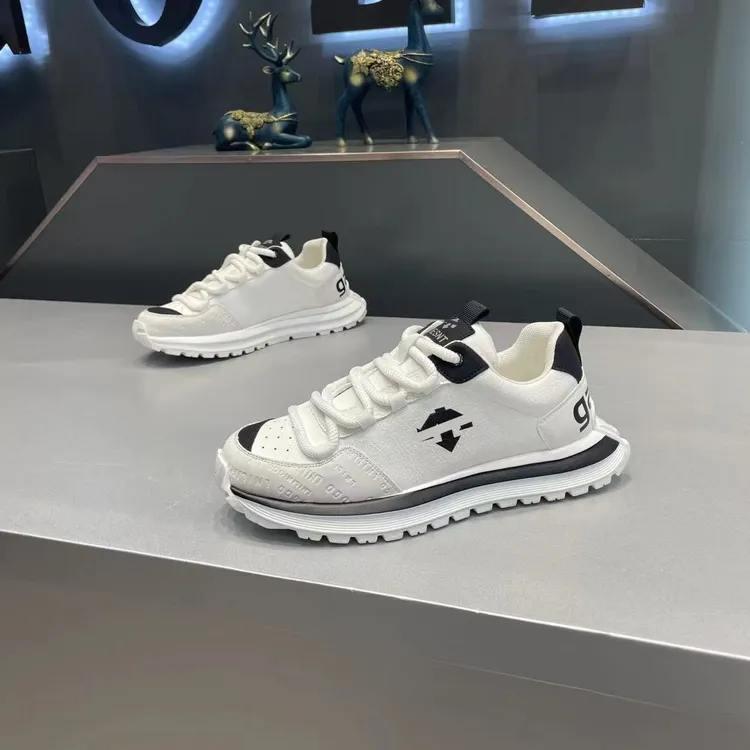 2025早秋新款厚底增高男士高端潮鞋舒适透气休闲百搭时尚男鞋