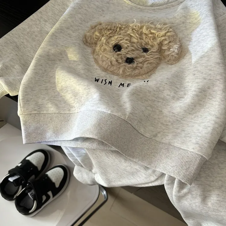 2025新款可爱卡通刺绣套装中小男女儿童春秋游外出衣服裤子两件M