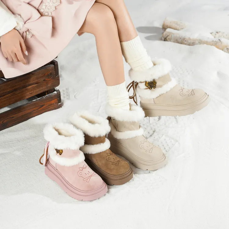 原创 暖暖熊 厚底加绒保暖雪地靴女款2025新款冬季防滑棉鞋