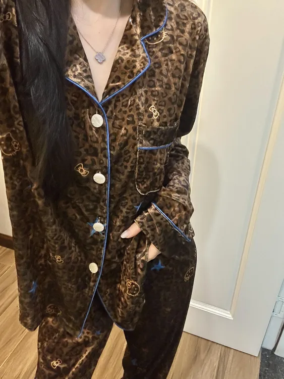 【金丝绒凯蒂猫】轻奢风豹纹睡衣女秋冬新款开衫长裤家居服套装外穿