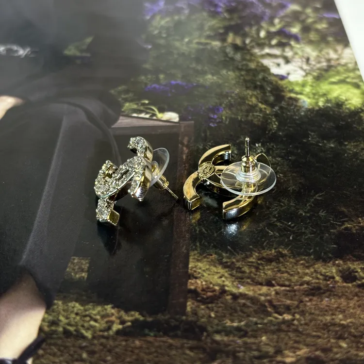 合金耳饰 满钻小香风轻奢气质百搭时尚耳饰项链商品图