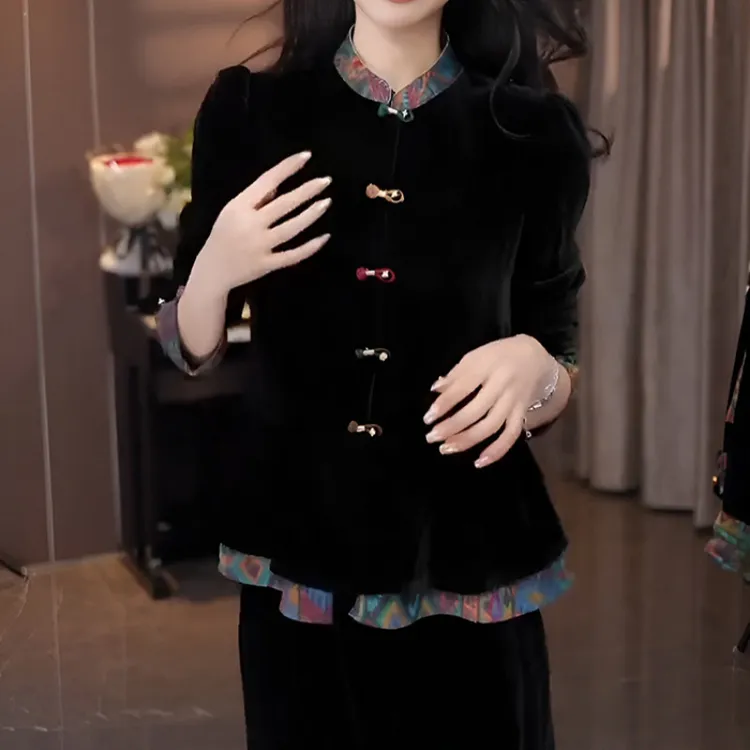 新中式国风高级感黑色丝绒盘扣外套女春秋新款绝美巨好看的小上衣