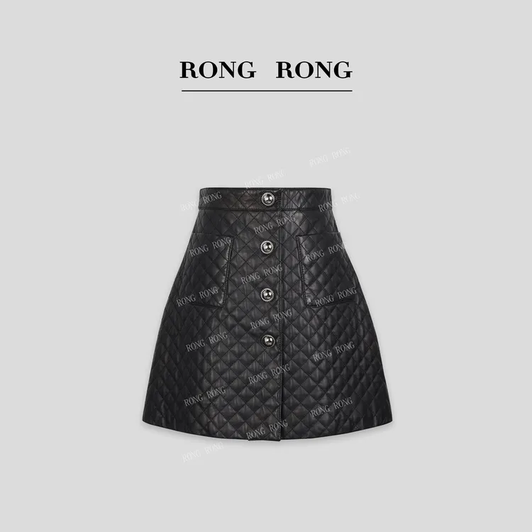 溶溶【秀场型格】RONGRONG 100绵羊皮夹棉机绣打格小香风皮裙 33813