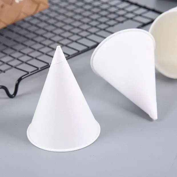 【子菲】6.0盎司一次性尖底三角形环保圆锥形纸杯手工