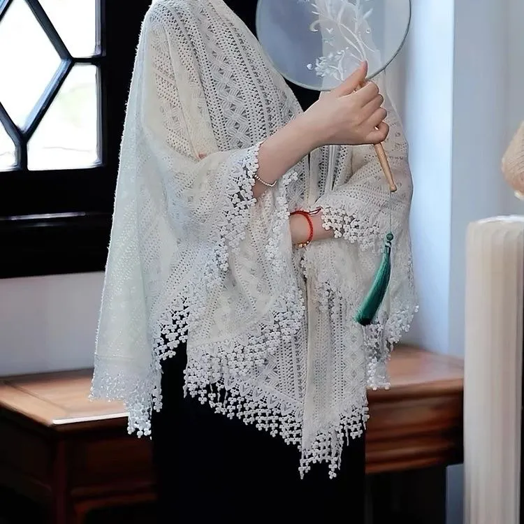 【秀粤】新中式2025年夏季冰面新款米色旗袍外搭披肩气质简约素雅范