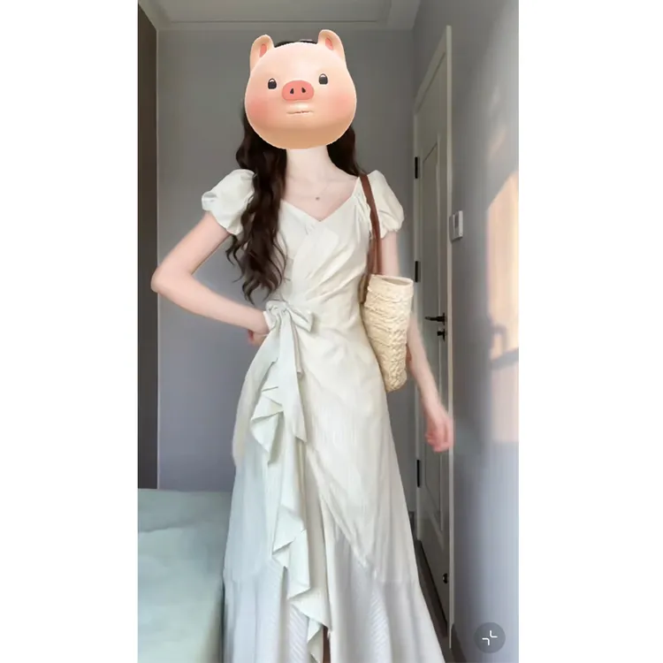 大码法式可甜可盐系带连衣裙夏季不规则设计感垂坠泡泡袖v领长裙