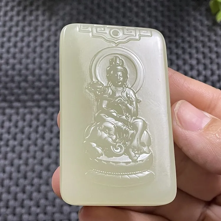 十二生肖八大守护神天然玉石玉坠4*6