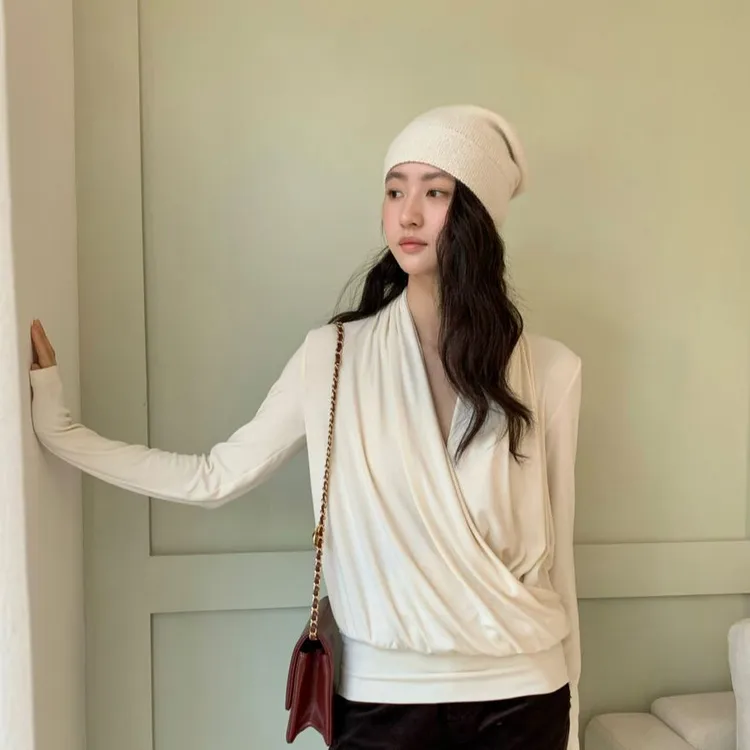 QYao Girls褶皱垂感深V荡领气质温柔百搭显瘦交叉长袖T恤上衣女