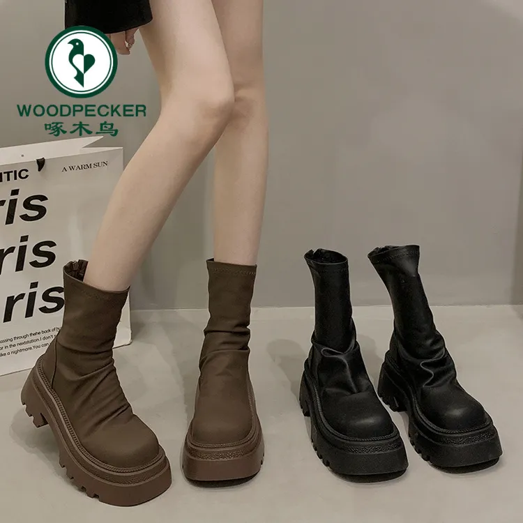 啄木鸟复古机车黑色英伦风厚底马丁靴女2025秋季爆款增高瘦瘦靴女