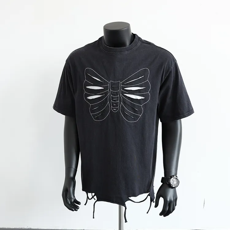 美式复古oversize蝴蝶刺绣情侣短袖T恤男士宽松水洗做旧下摆破洞