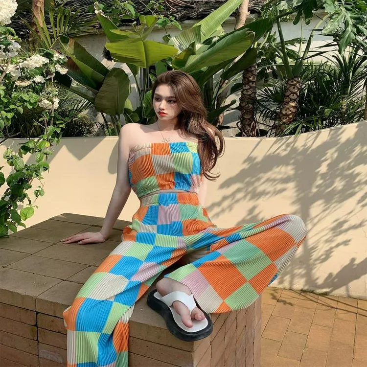 2025夏季时尚新款个性格纹设计感抹胸纯欲休闲显瘦修身高腰阔腿裤