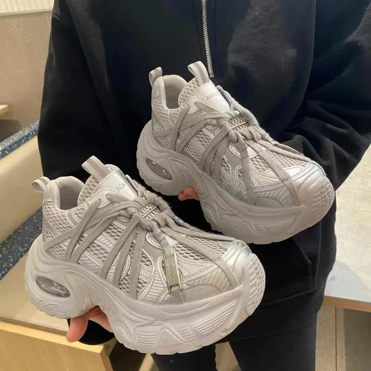 老爹鞋女ins超火蜘蛛绑带厚底松糕小个子6cm银色运动小白鞋休闲鞋