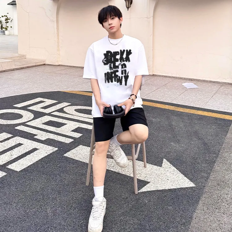 ins高街创意设计感字母印花短T恤男夏季百搭宽松休闲纯棉重磅上衣