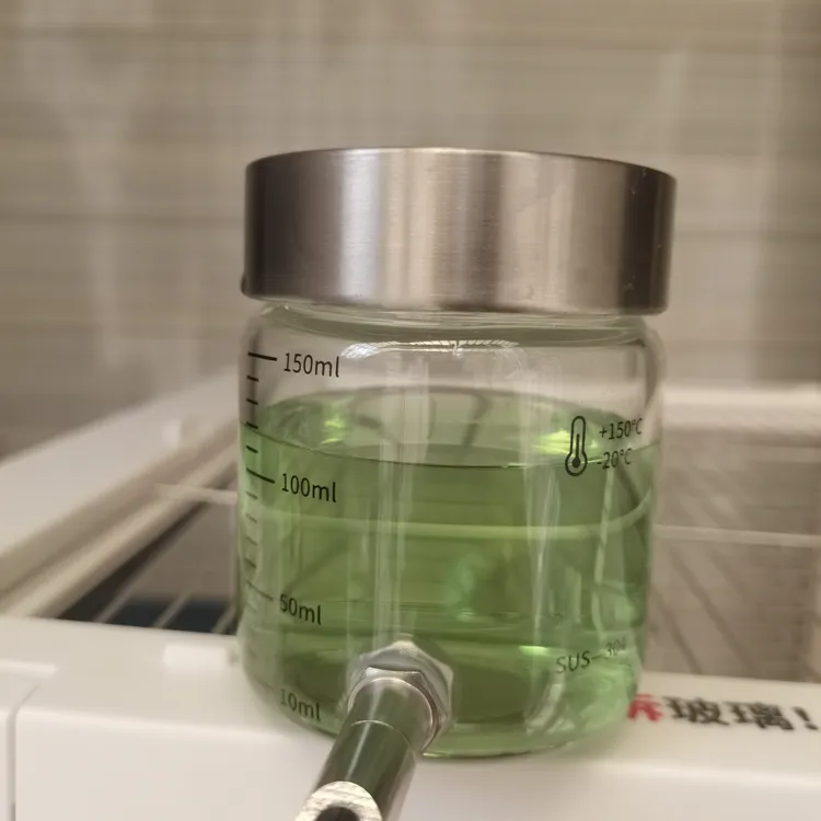 磁吸撞针鹦鹉自动饮水器／磁吸水壶／鸟类喂食器