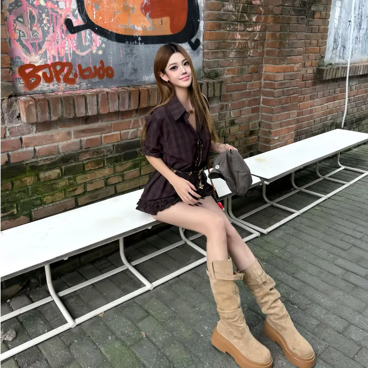 美式辣妹复古咖色格子衬衫气质长袖衬衣女秋季设计感开衫外套上衣
