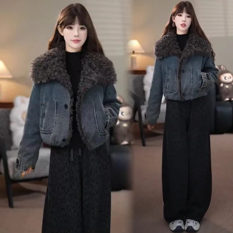 时尚羊羔毛大翻领拼接牛仔棉服女冬季新款洋气保暖棉衣外套潮