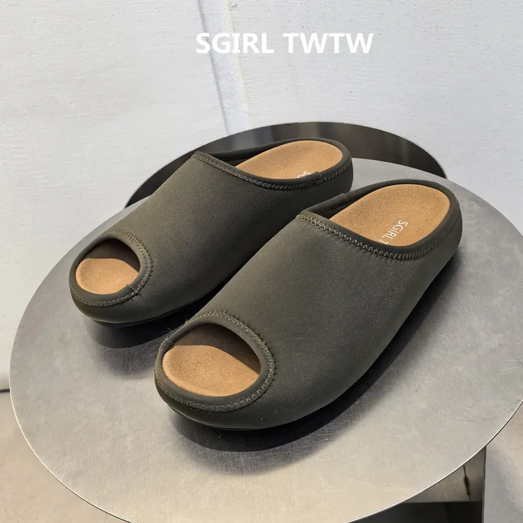 SGIRL TWTW2025年夏季新款防滑透气超软平底露趾休闲凉拖鞋女鞋潮