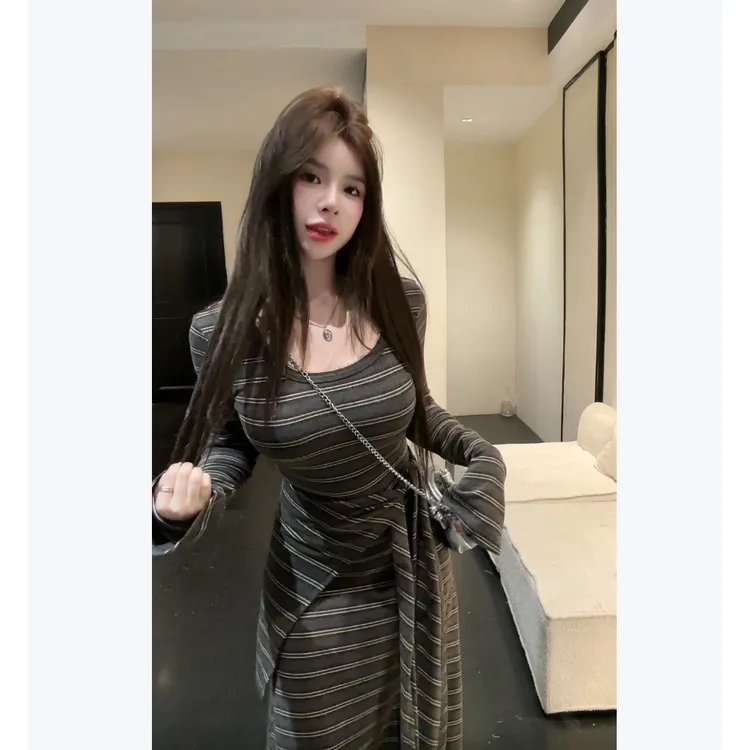 溪溪靓衫条纹绑带拼接假两件长袖连衣裙女早秋收腰显瘦a字长裙子