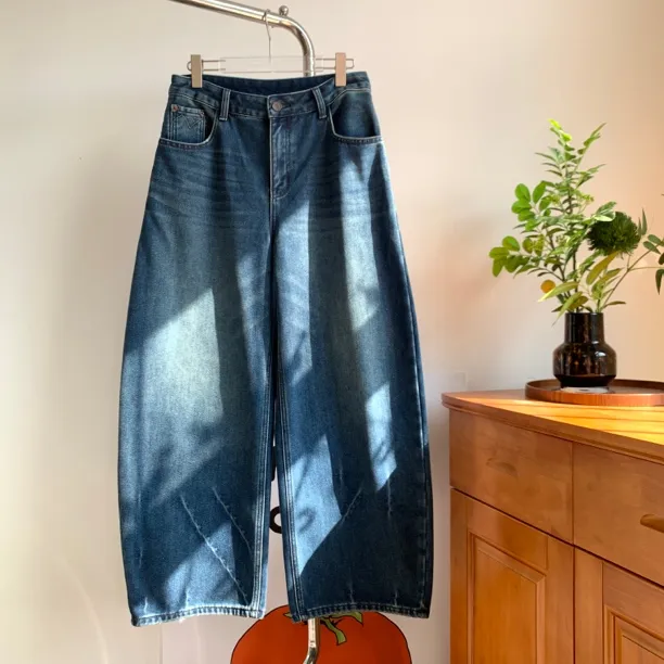 【反复穿搭】高腰植绒拖地阔腿牛仔裤