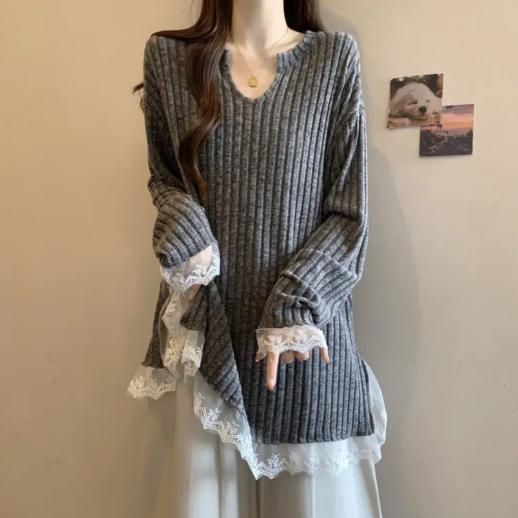 大码慵懒风蕾丝下摆V领长袖上衣女春季2025新款宽松时尚打底衫女