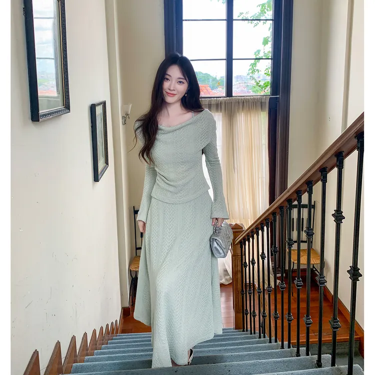 GERTCOREL2025新款秋季法式高级感气质大牌套头衫长裙遮肚套装女
