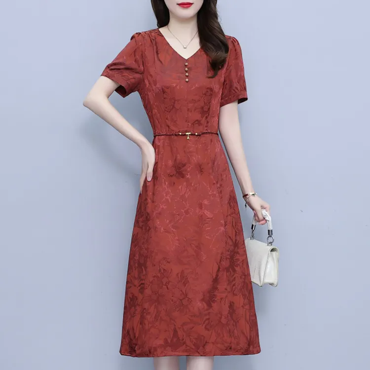 连衣裙女2025夏季新款高端气质显瘦小个妈妈裙子