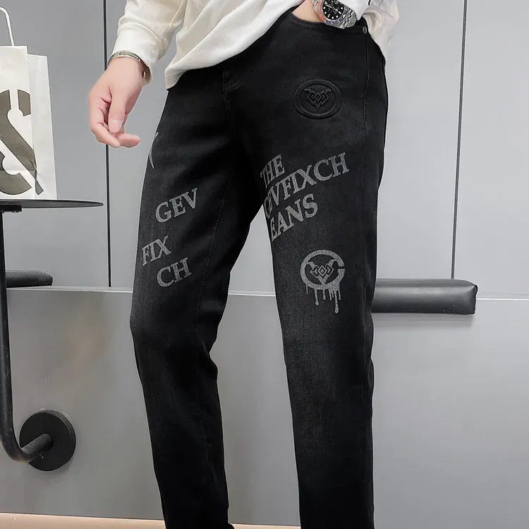 2560冬季男士加绒磨毛修身小脚压花黑色牛仔裤百搭潮流保暖