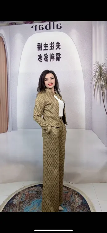 2025年秋季两件套